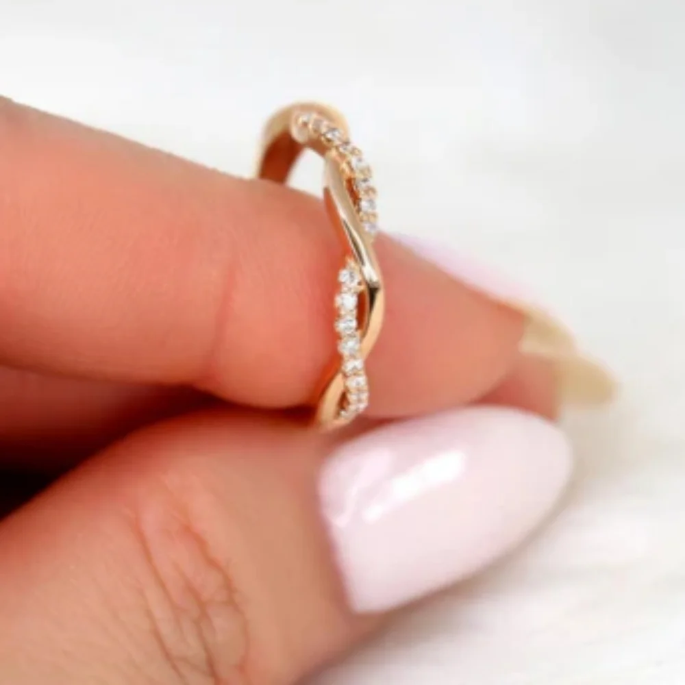 Dainty 14k Gold and Simulated Diamonds CZ Twist Ring